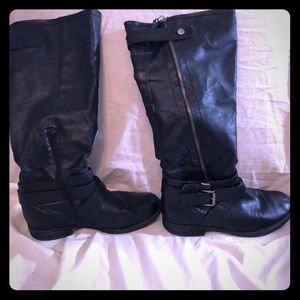 Madden girl slip on knee high buckle strap boots